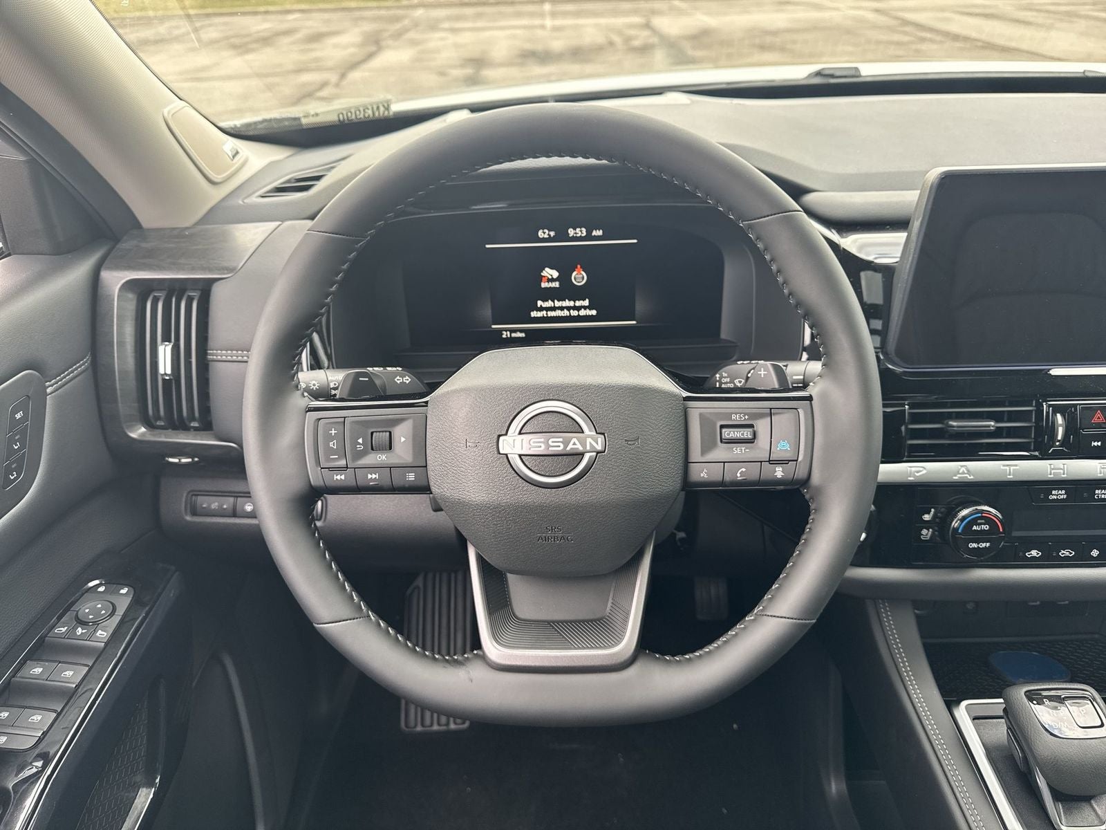 2026 Nissan Pathfinder Platinum Captain Chairs Package