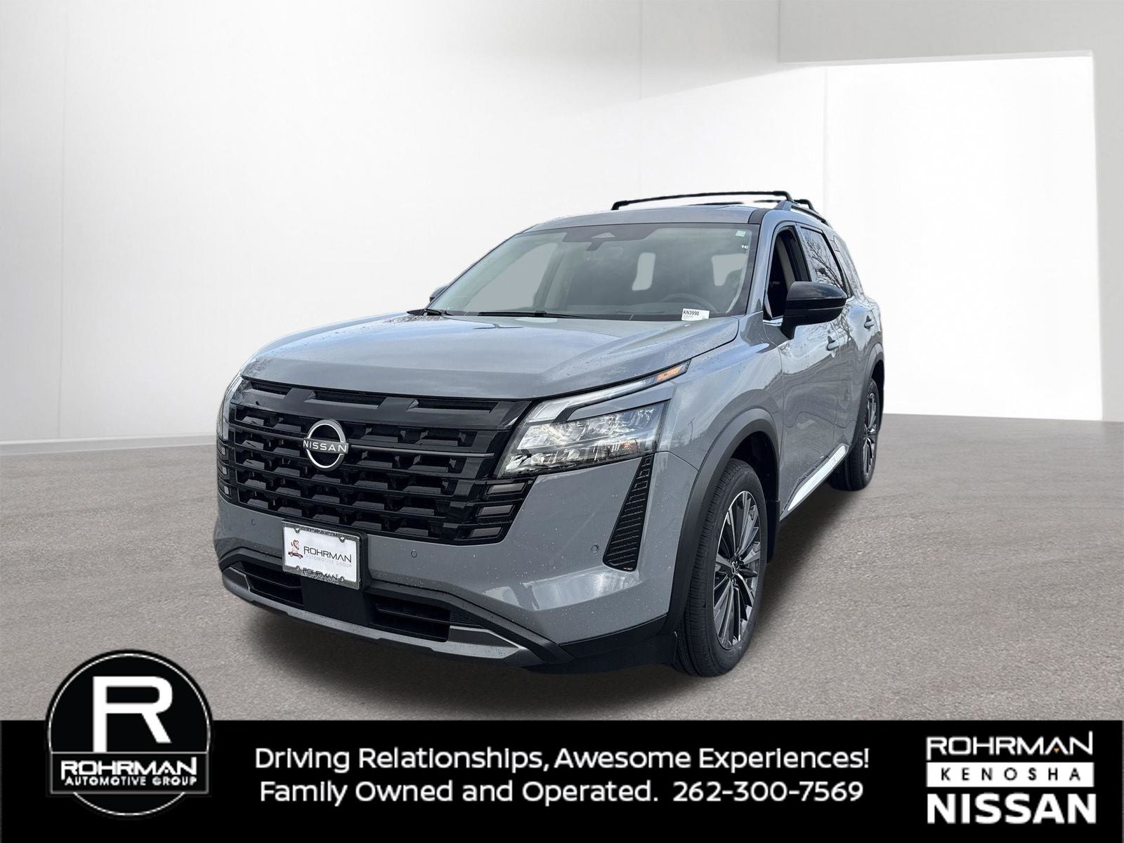 2026 Nissan Pathfinder Platinum Captain Chairs Package