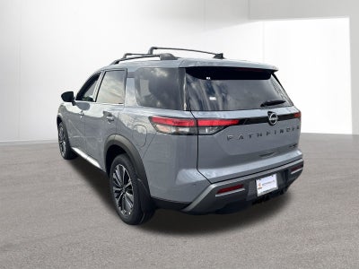 2026 Nissan Pathfinder Platinum Captain Chairs Package