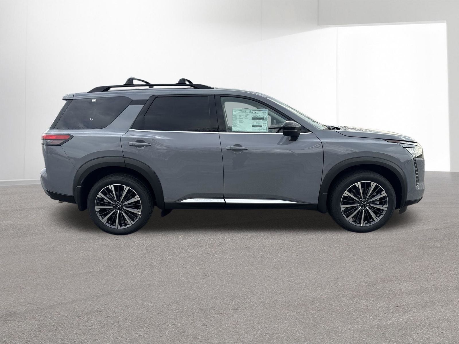 2026 Nissan Pathfinder Platinum Captain Chairs Package