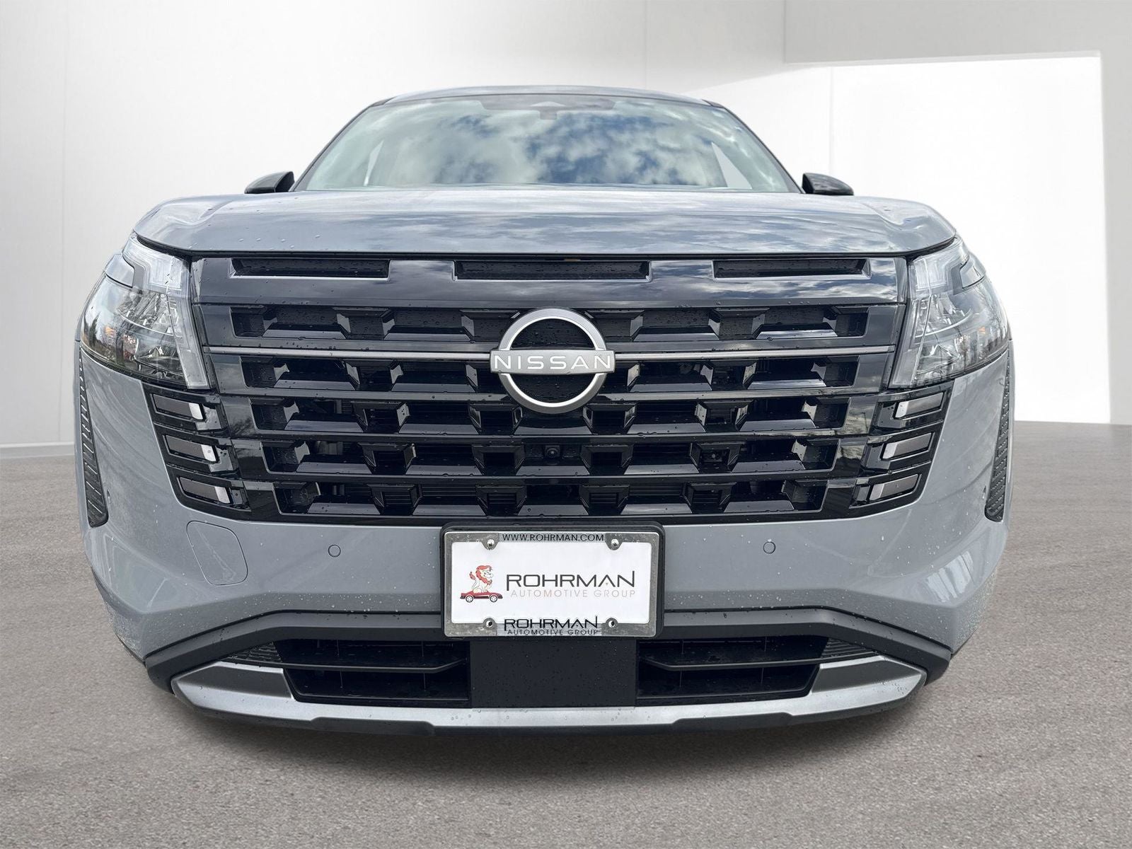 2026 Nissan Pathfinder Platinum Captain Chairs Package