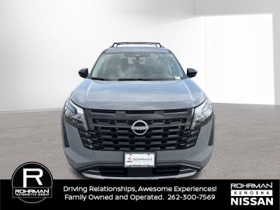 2026 Nissan Pathfinder Platinum Captain Chairs Package