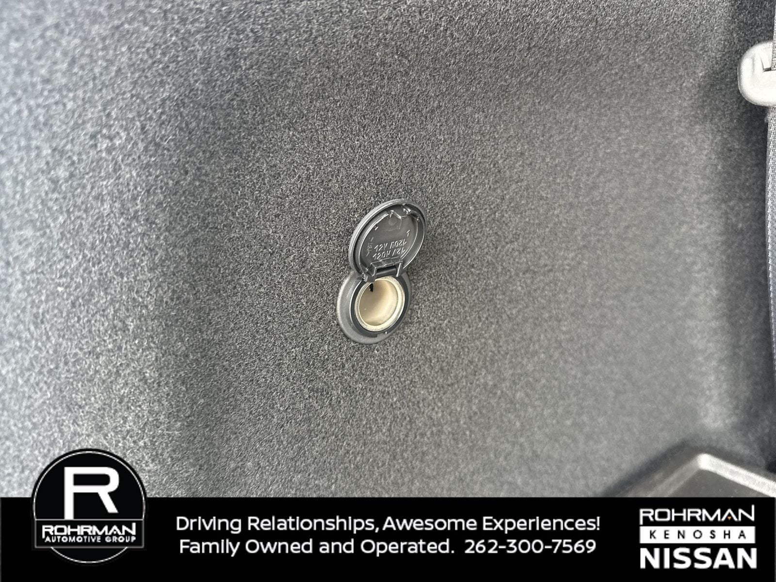 2026 Nissan Pathfinder Platinum Captain's Chairs Package