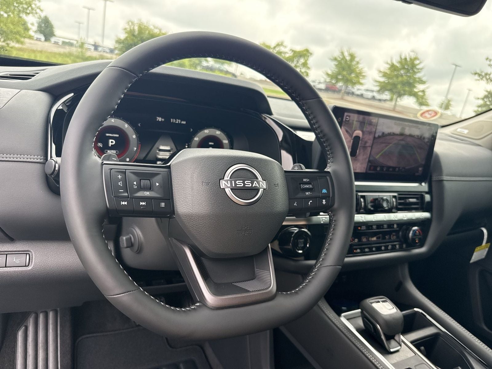 2026 Nissan Pathfinder Platinum Captain's Chairs Package