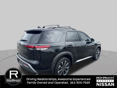 2026 Nissan Pathfinder Platinum Captain's Chairs Package