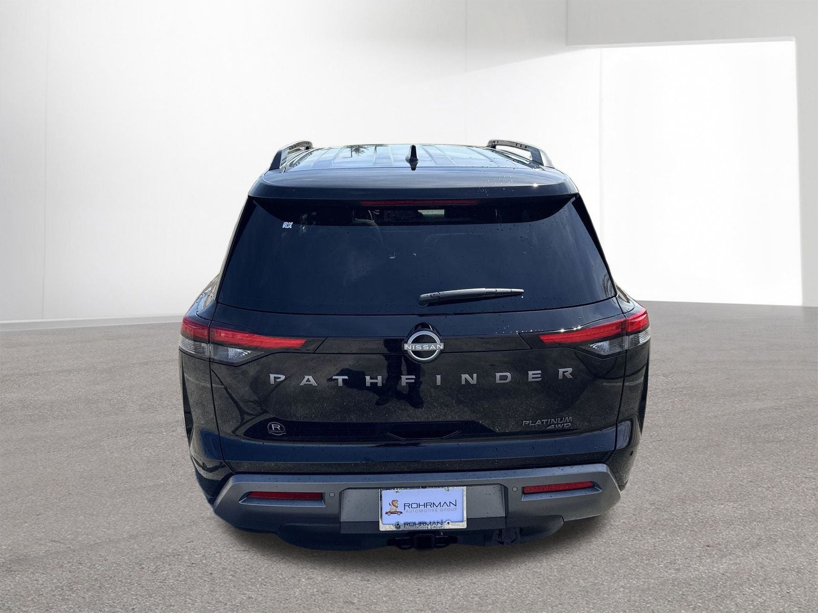 2026 Nissan Pathfinder Platinum Captain Chairs Package