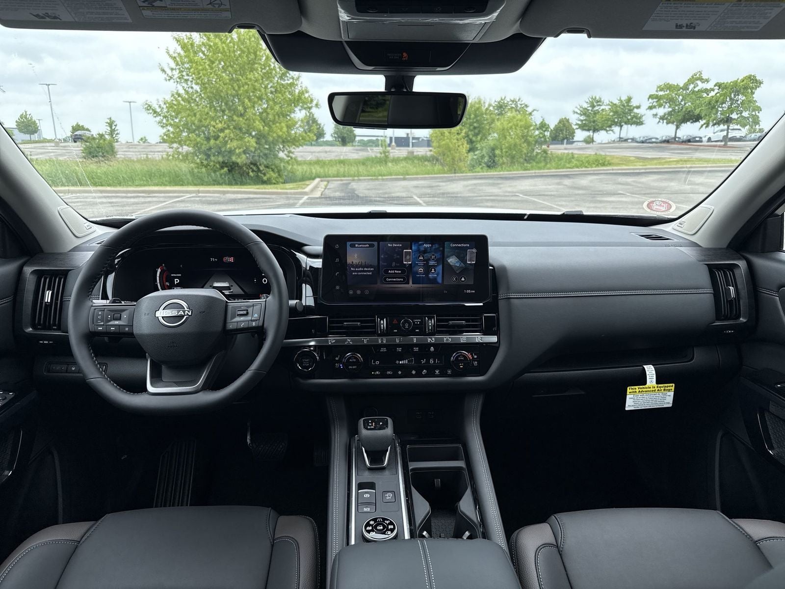 2026 Nissan Pathfinder Platinum Captain Chairs Package