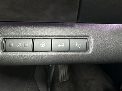 2026 Nissan Pathfinder Platinum Captain Chairs Package