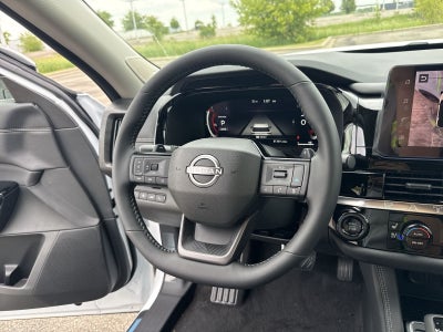 2026 Nissan Pathfinder Platinum Captain Chairs Package