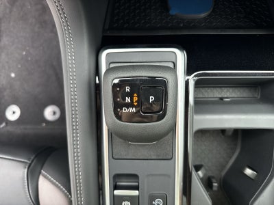 2026 Nissan Pathfinder Platinum Captain Chairs Package
