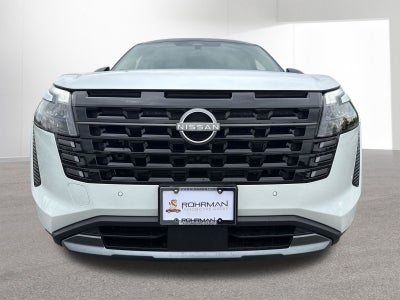 2026 Nissan Pathfinder Platinum Captain Chairs Package