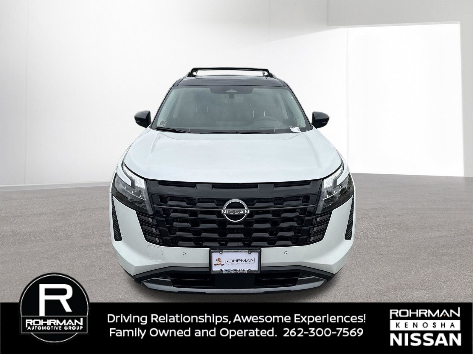 2026 Nissan Pathfinder Platinum Captain Chairs Package