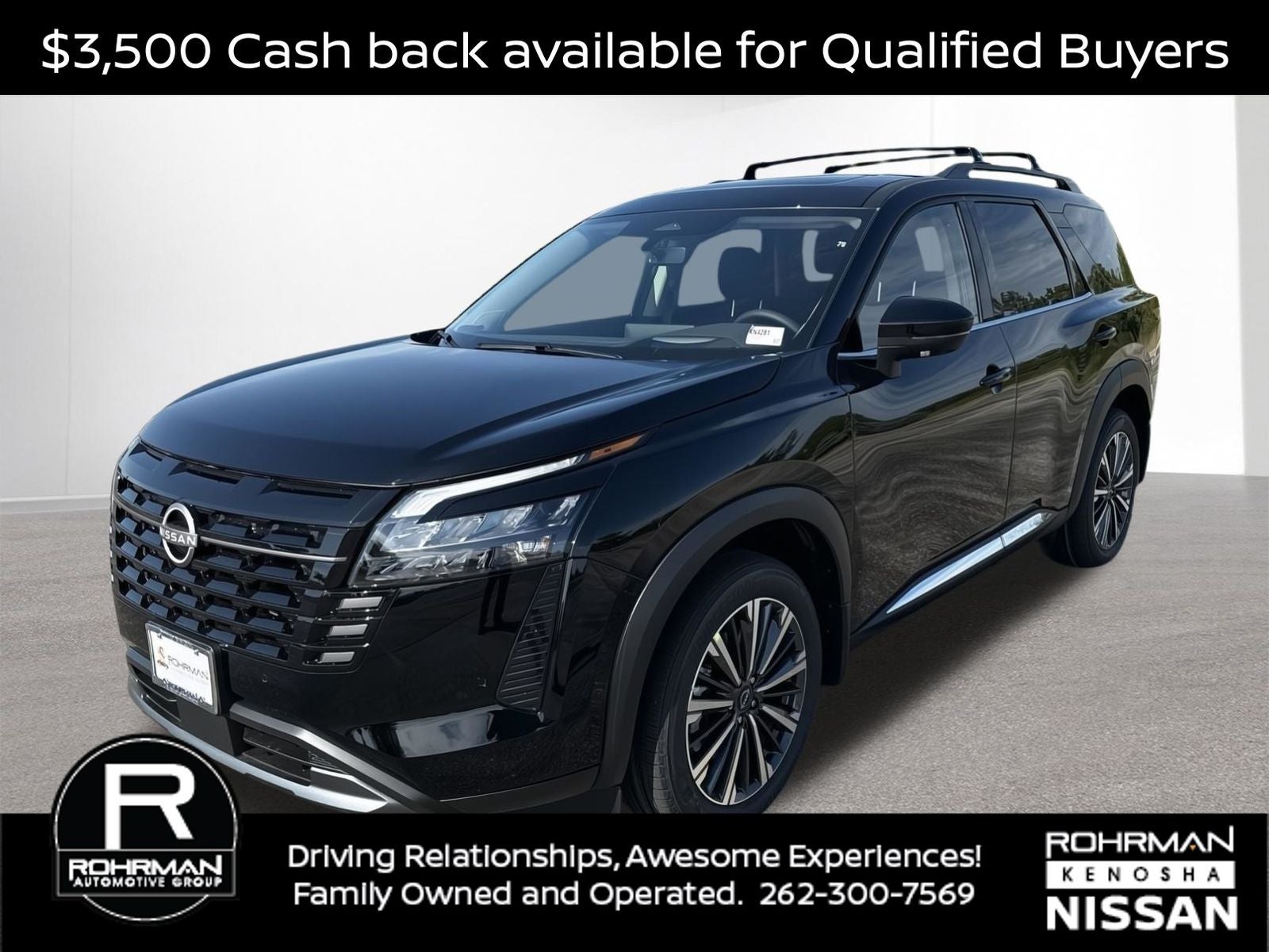 2026 Nissan Pathfinder Platinum Captain Chairs Package