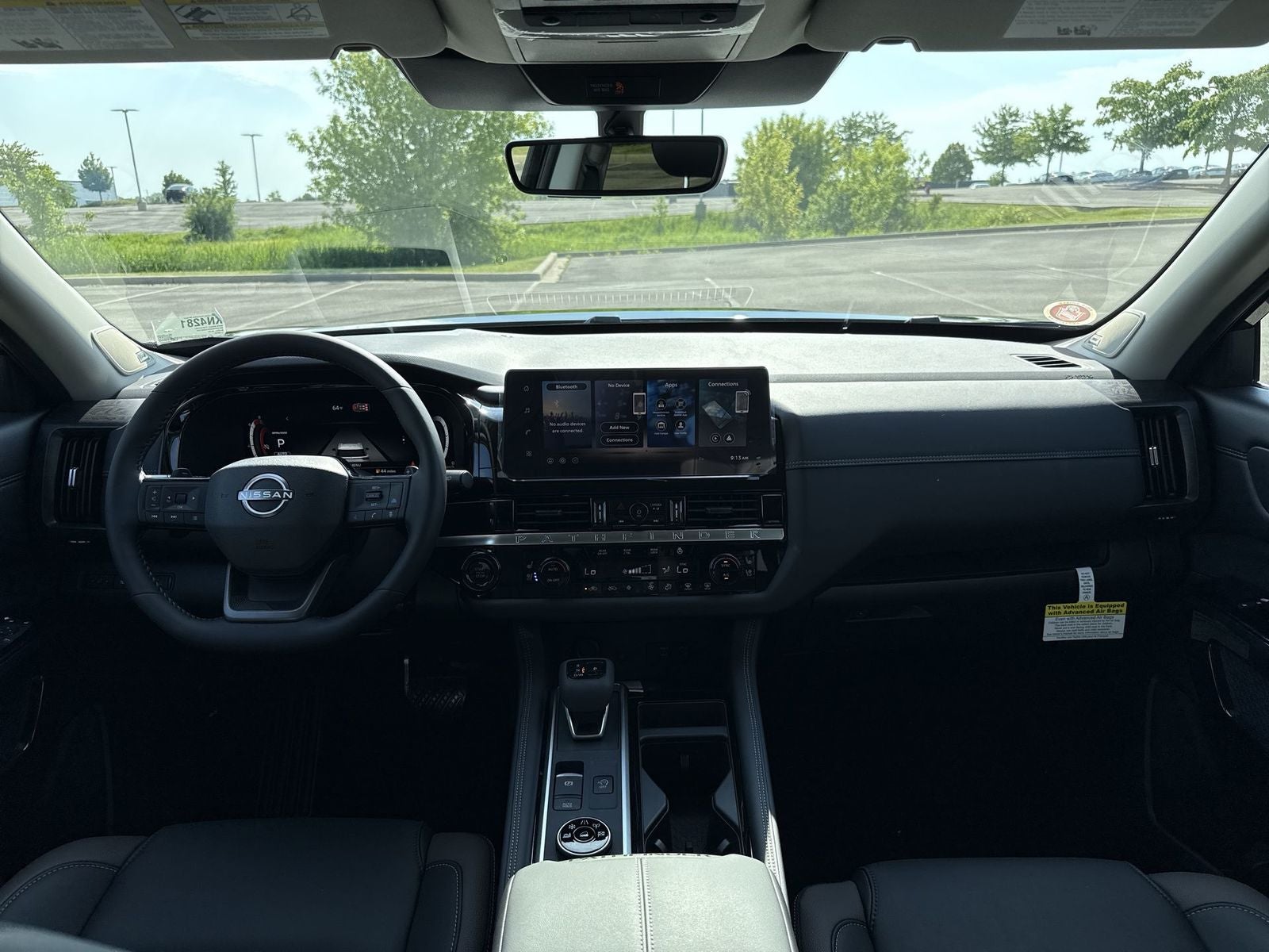 2026 Nissan Pathfinder Platinum Captain Chairs Package