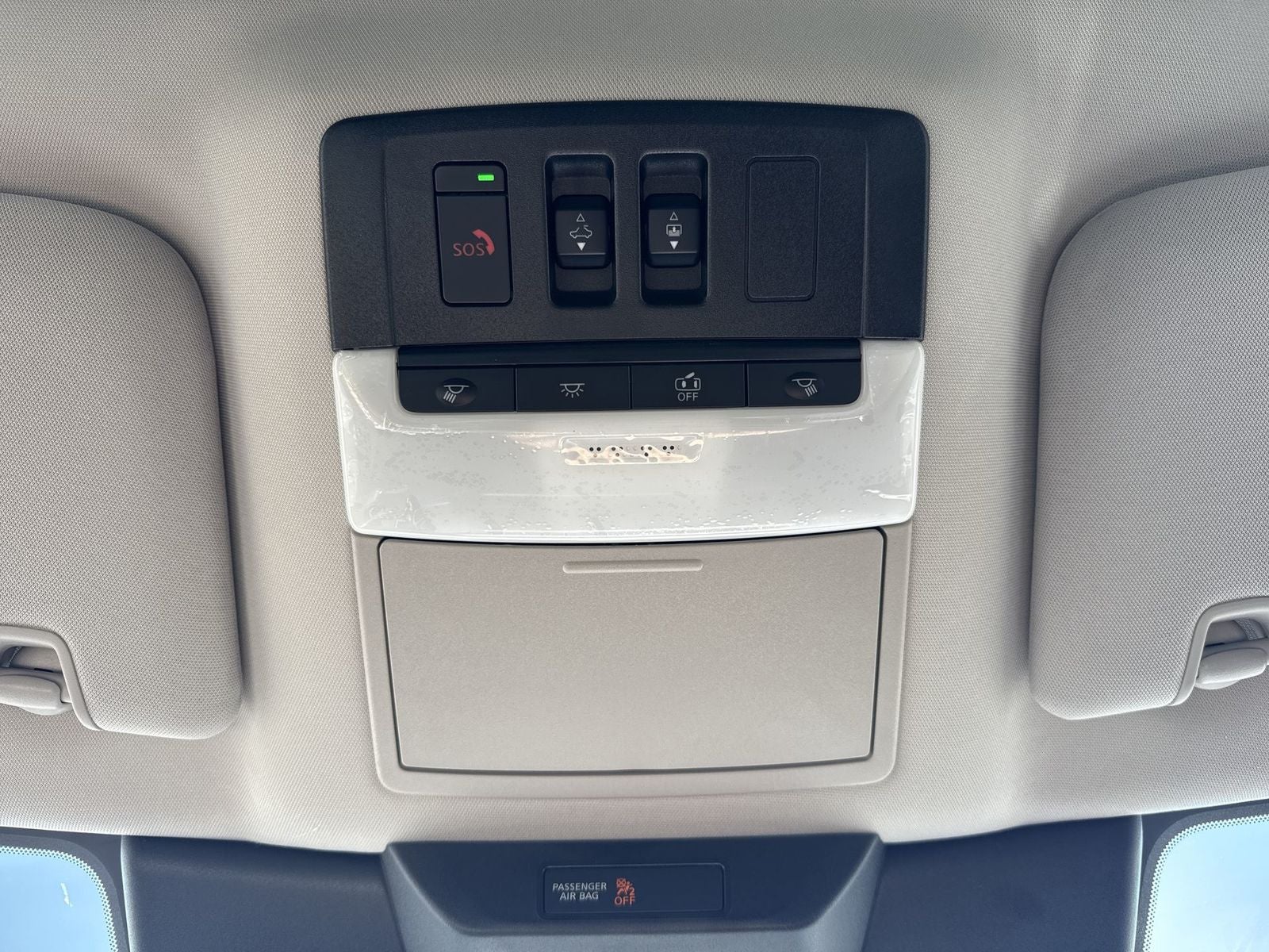 2026 Nissan Pathfinder Platinum Captain Chairs Package