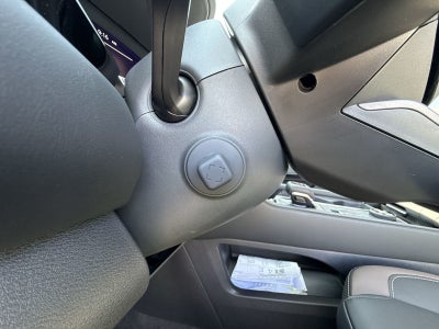 2026 Nissan Pathfinder Platinum Captain Chairs Package