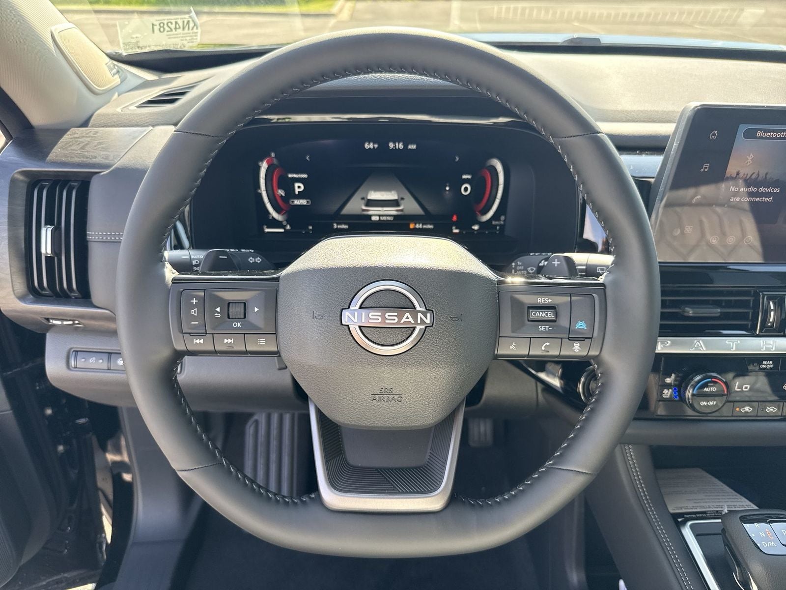 2026 Nissan Pathfinder Platinum Captain Chairs Package