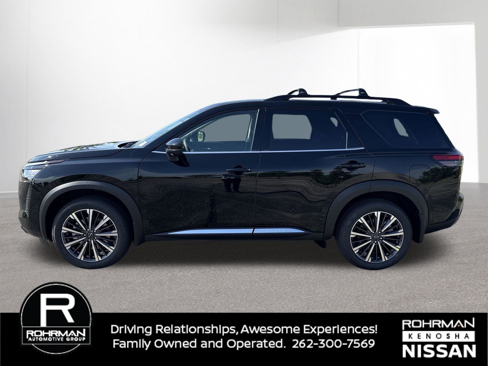 2026 Nissan Pathfinder Platinum Captain Chairs Package