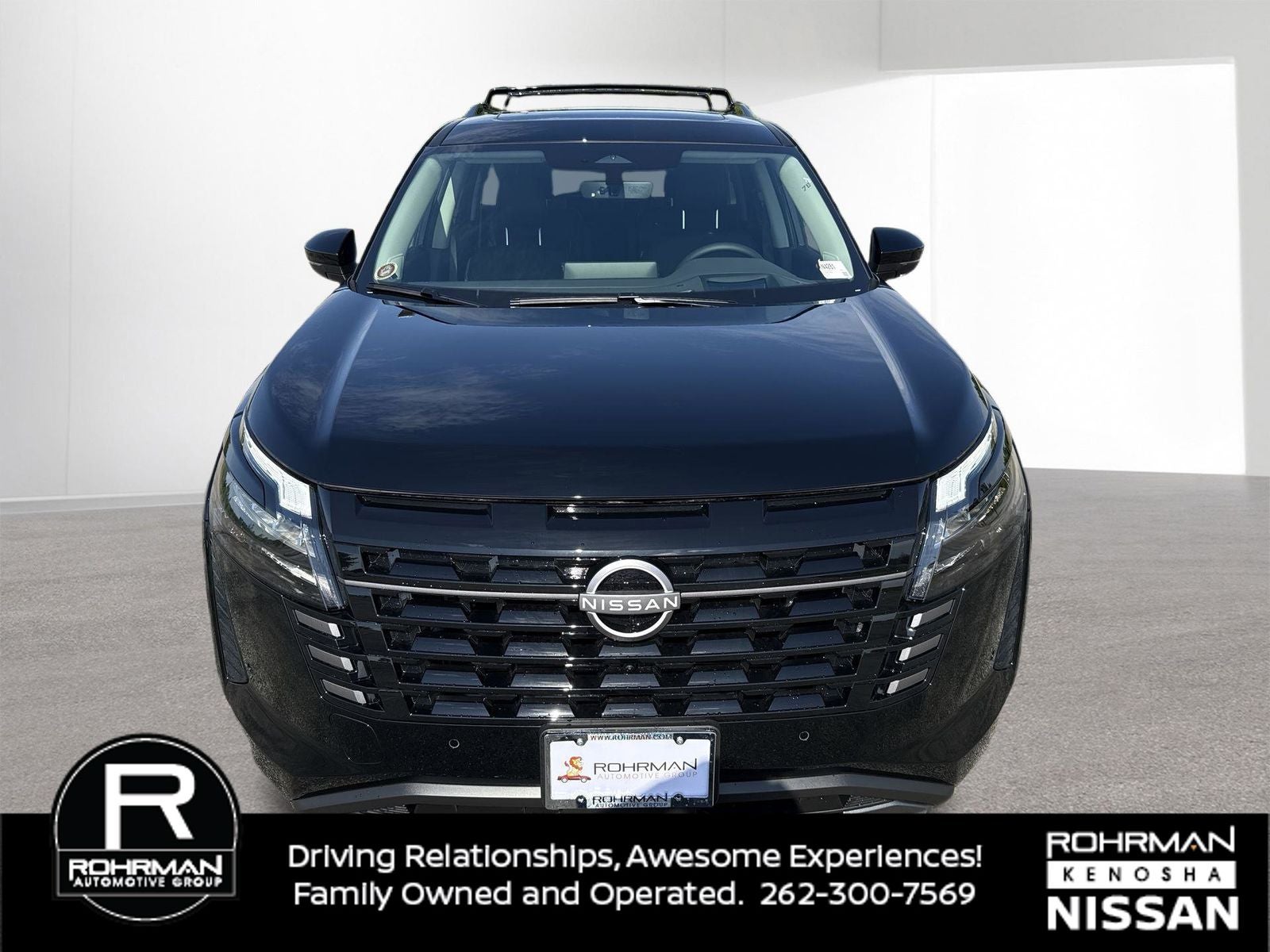 2026 Nissan Pathfinder Platinum Captain Chairs Package