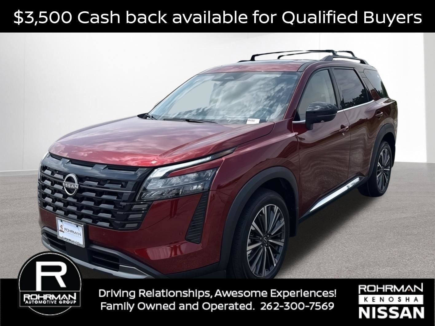 2026 Nissan Pathfinder Platinum Captain Chairs Package