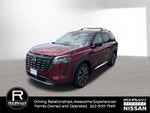 2026 Nissan Pathfinder Platinum Captain Chairs Package
