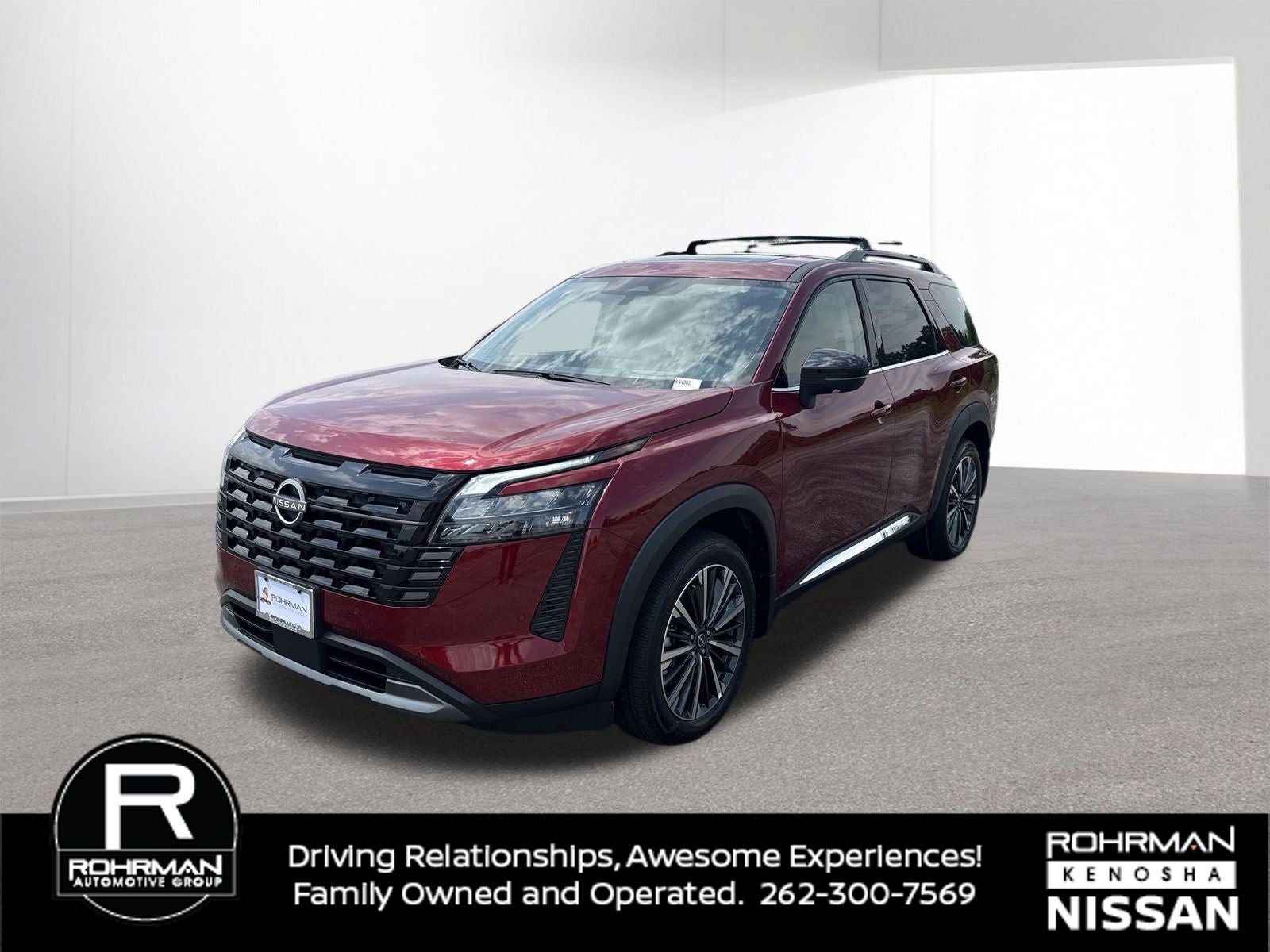 2026 Nissan Pathfinder Platinum Captain Chairs Package