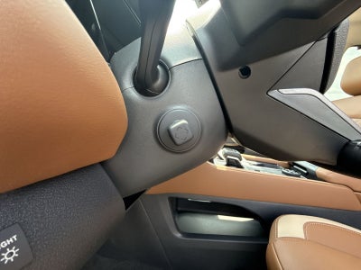 2026 Nissan Pathfinder Platinum Captain Chairs Package