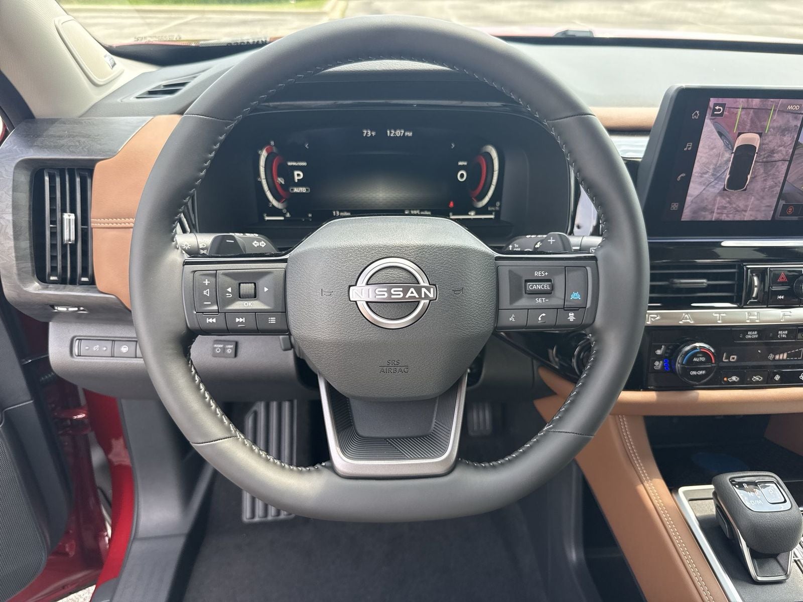 2026 Nissan Pathfinder Platinum Captain Chairs Package