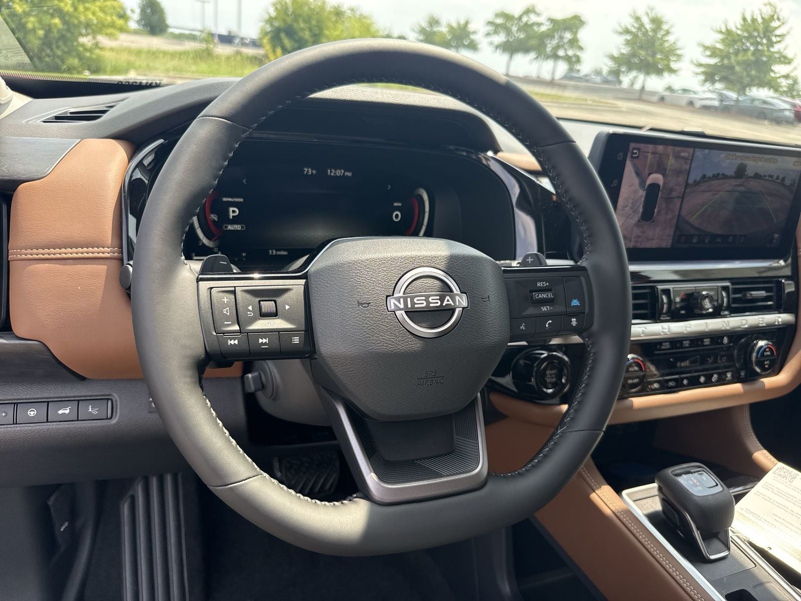 2026 Nissan Pathfinder Platinum Captain Chairs Package