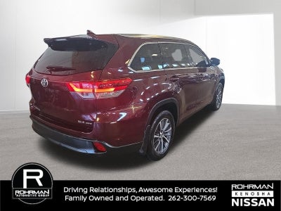 2018 Toyota Highlander SE