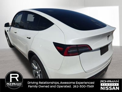 2024 Tesla Model Y Standard Range