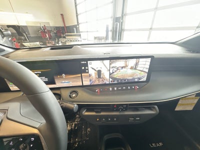 2026 Nissan Leaf PLATINUM+