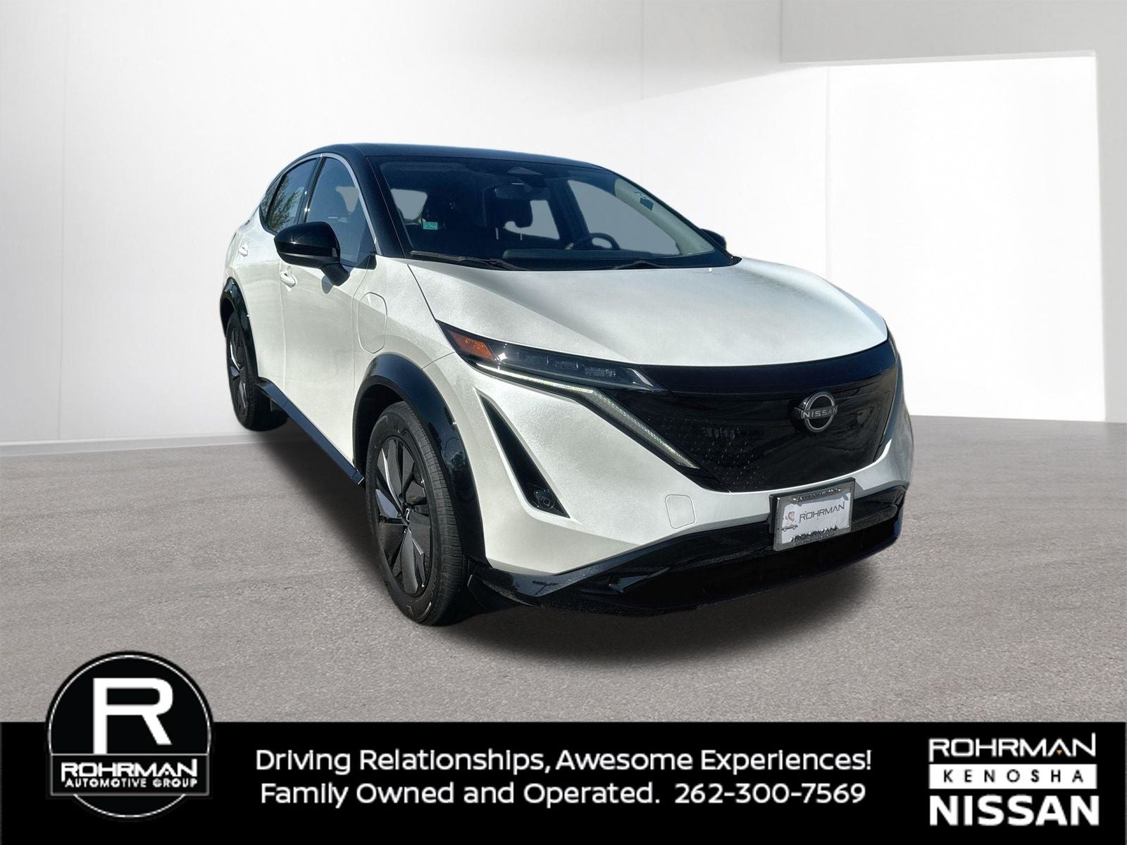 2023 Nissan Ariya VENTURE+