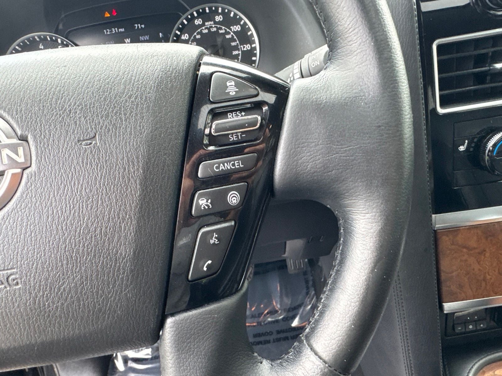 2024 Nissan Armada SL