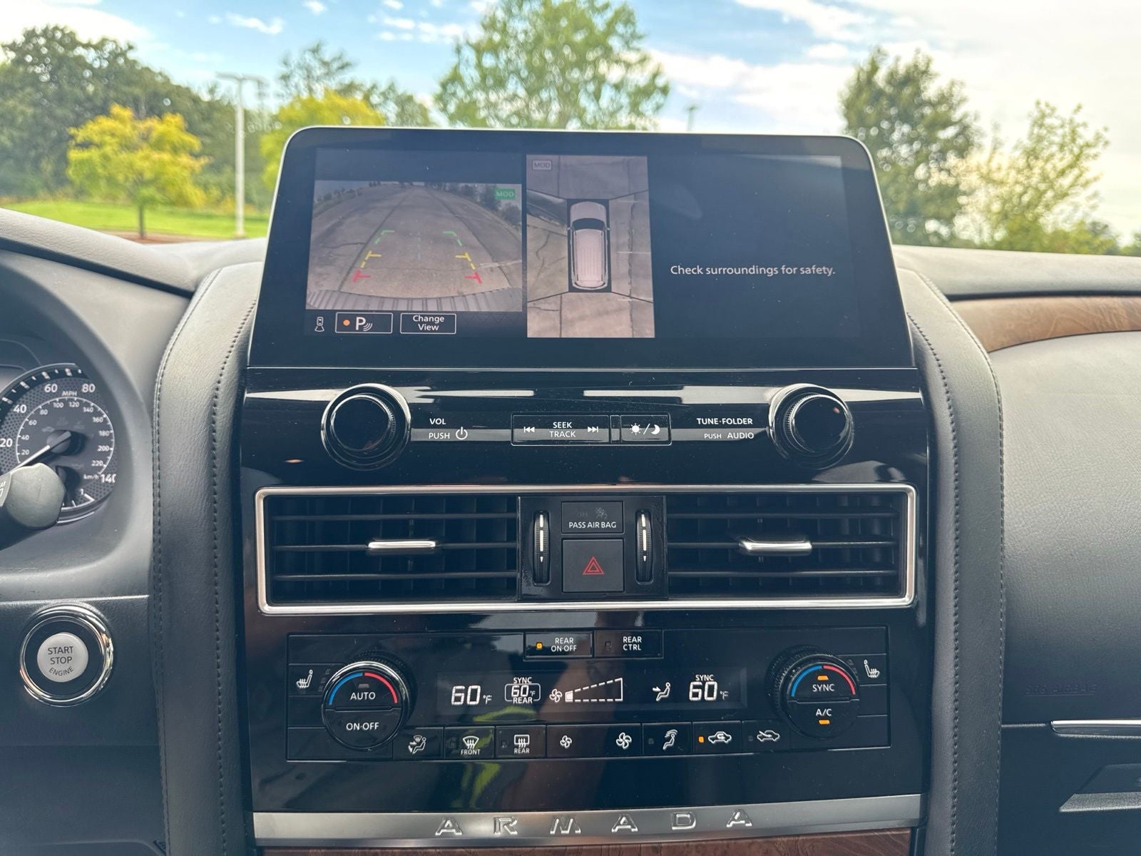 2024 Nissan Armada SL