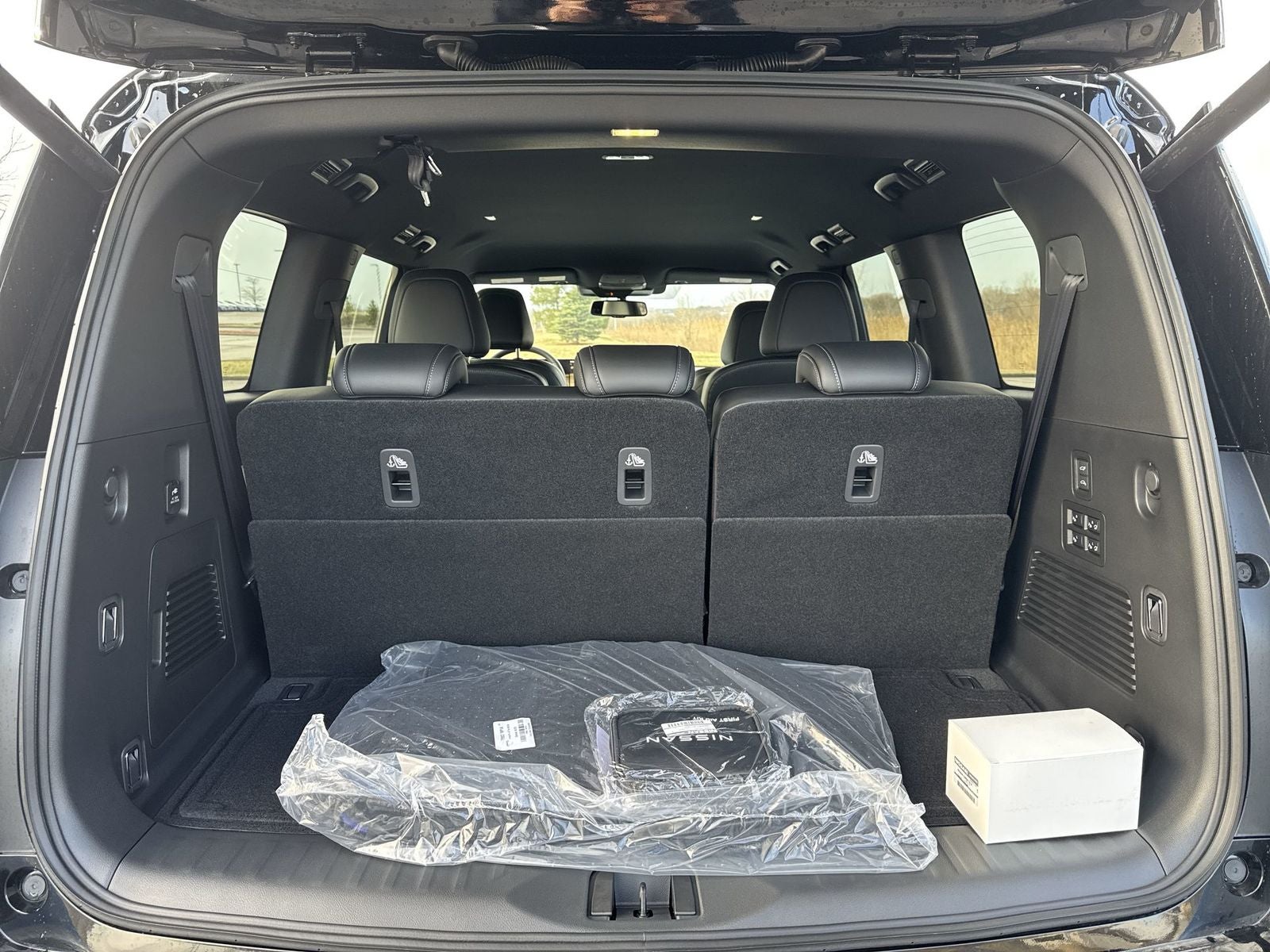 2026 Nissan Armada PRO-4X Captain's Chair Seat Package