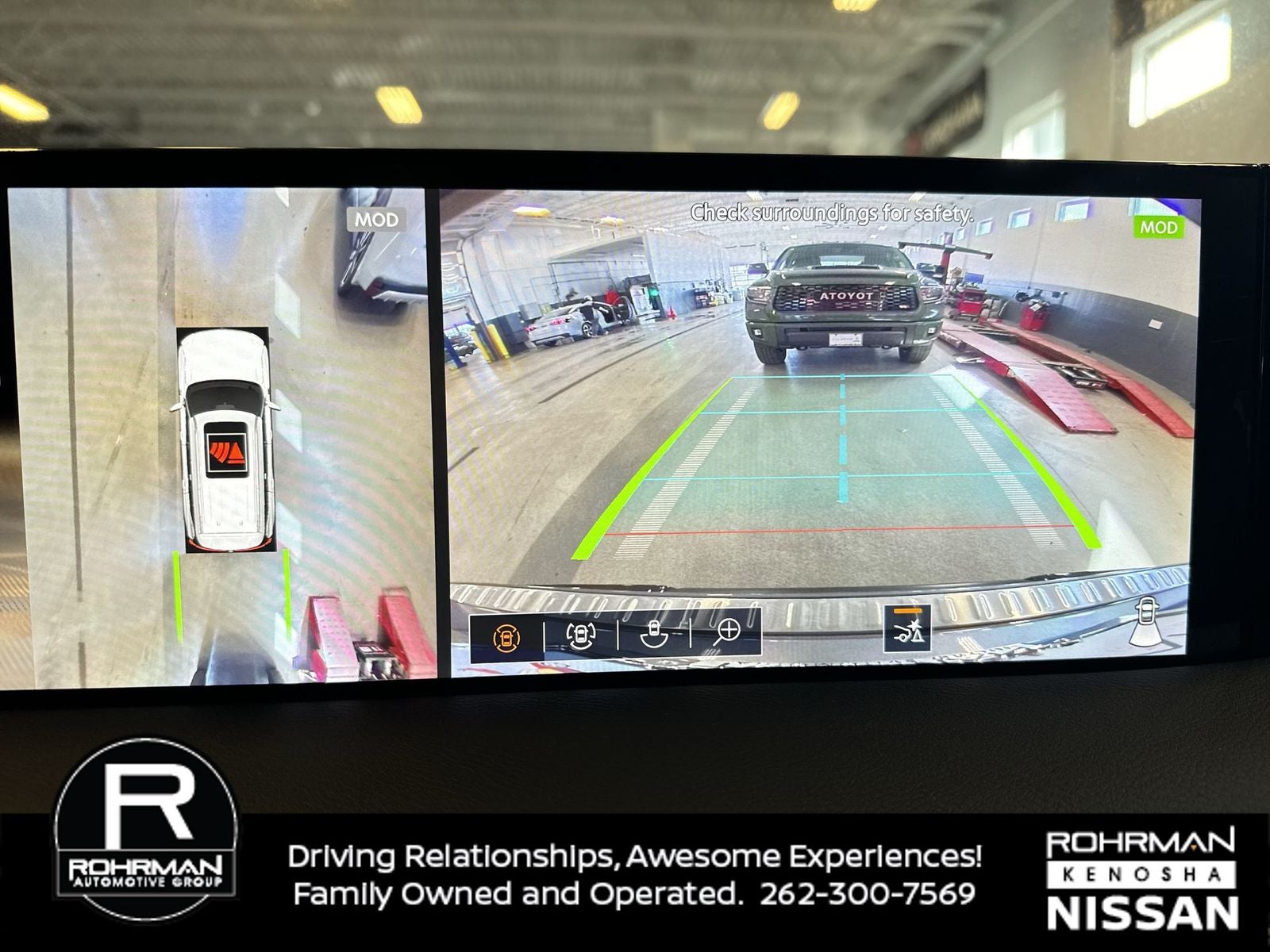 2026 Nissan Armada PRO-4X Captain's Chair Seat Package