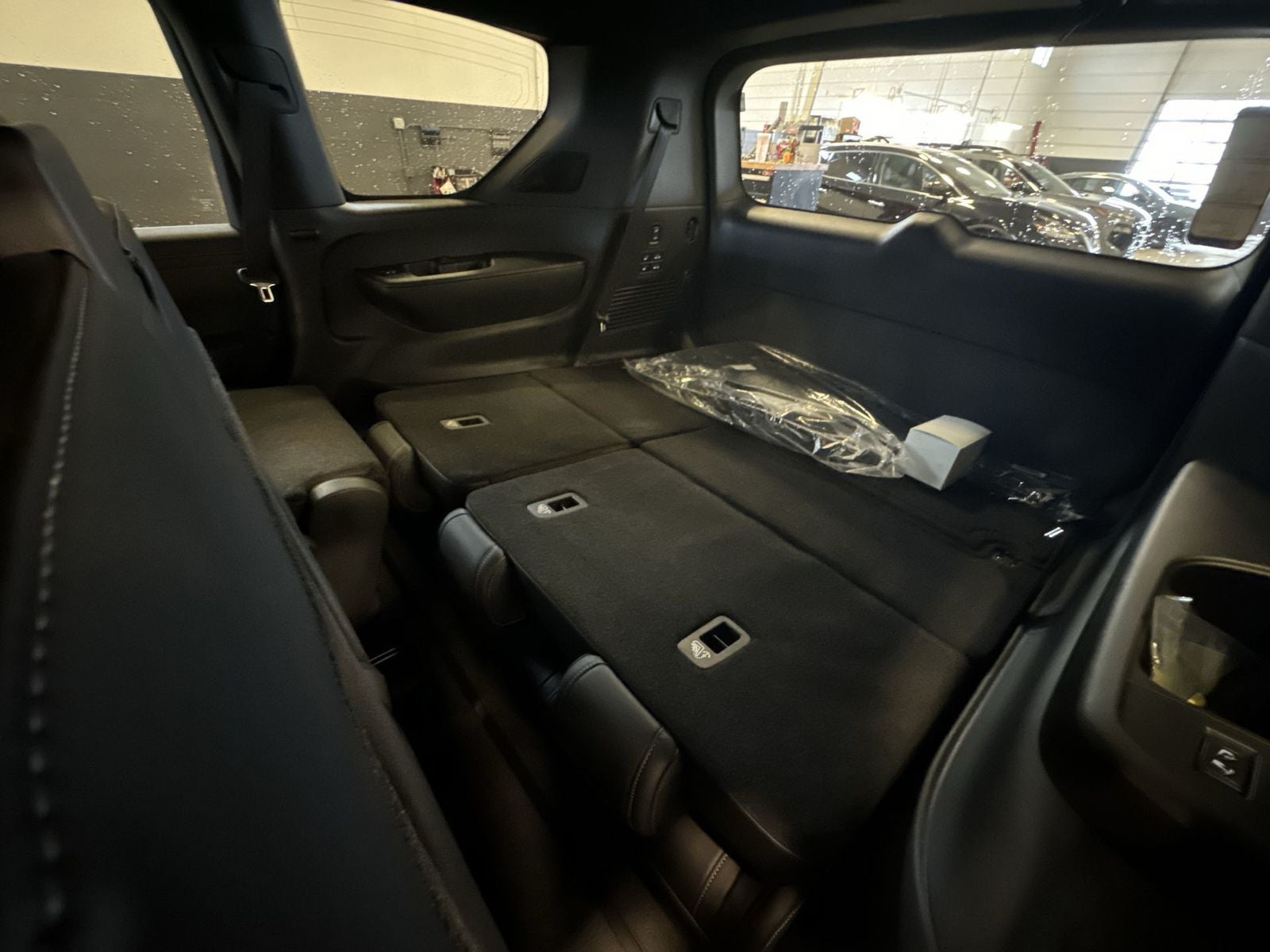 2026 Nissan Armada PRO-4X Premium Package