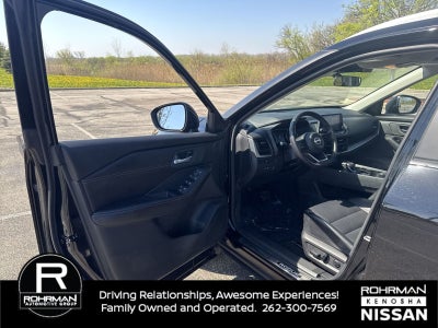 2024 Nissan Rogue SV Premium Package