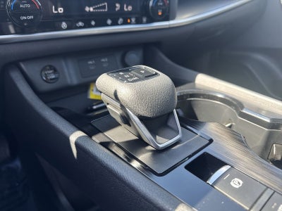 2024 Nissan Rogue SV Premium Package