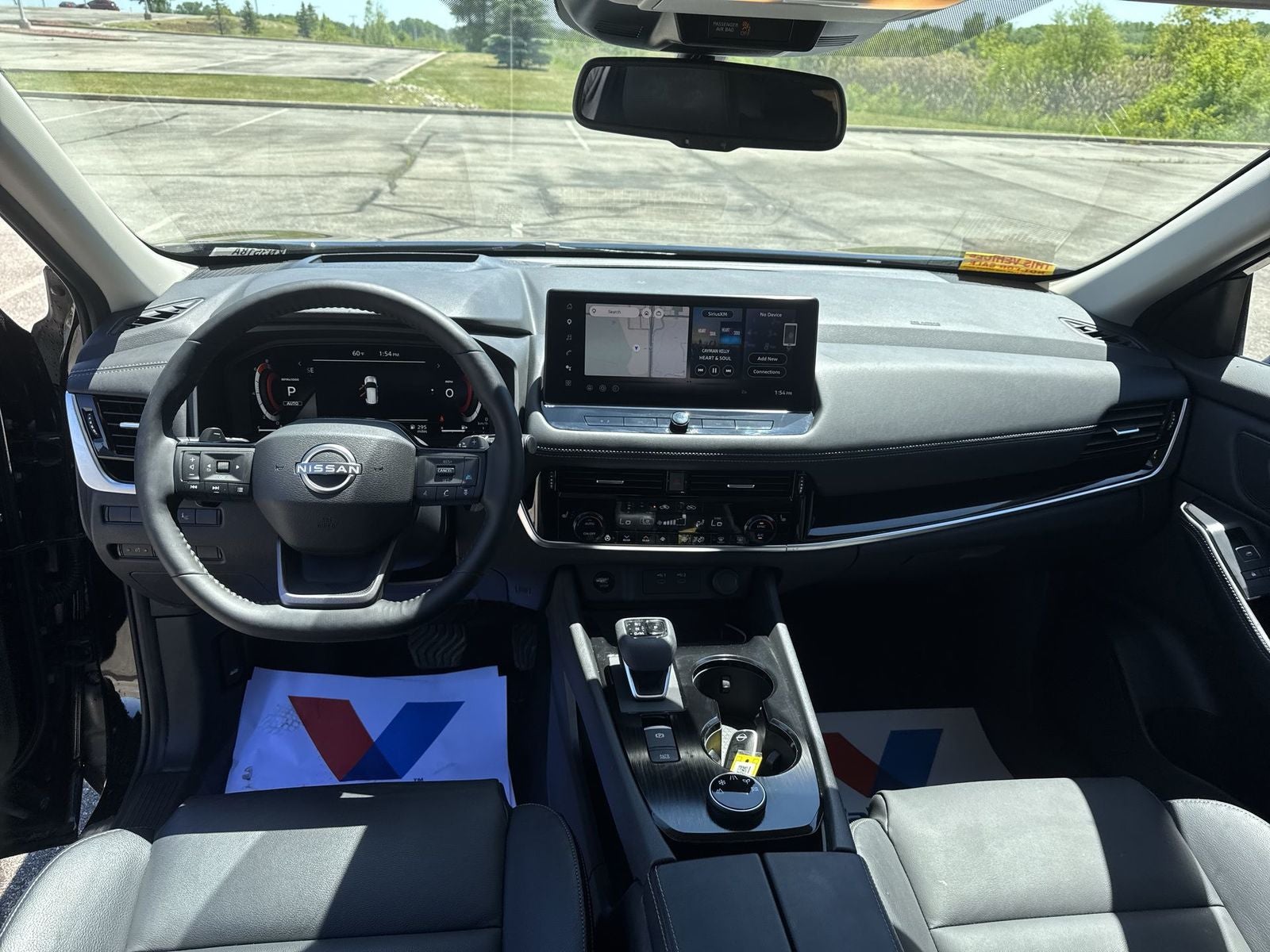 2025 Nissan Rogue SL Premium Package