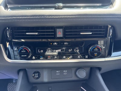 2025 Nissan Rogue SL Premium Package