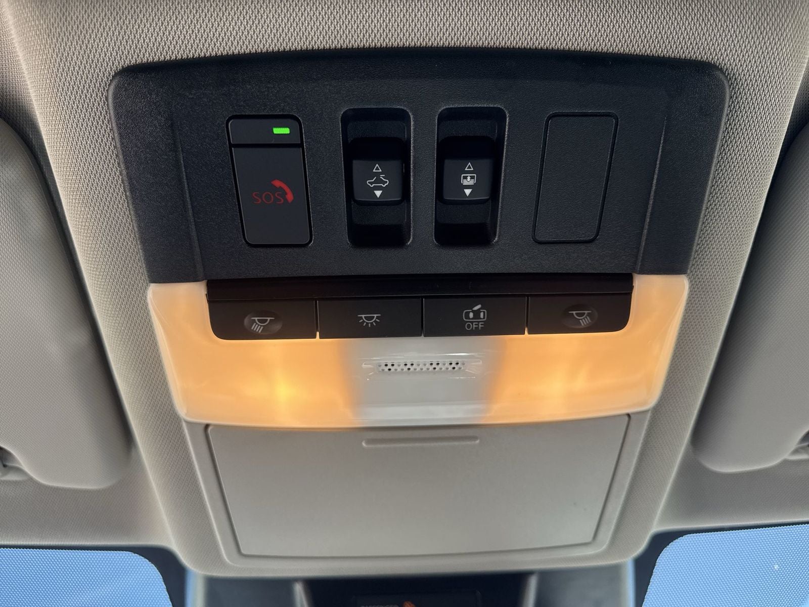 2025 Nissan Rogue SL Premium Package
