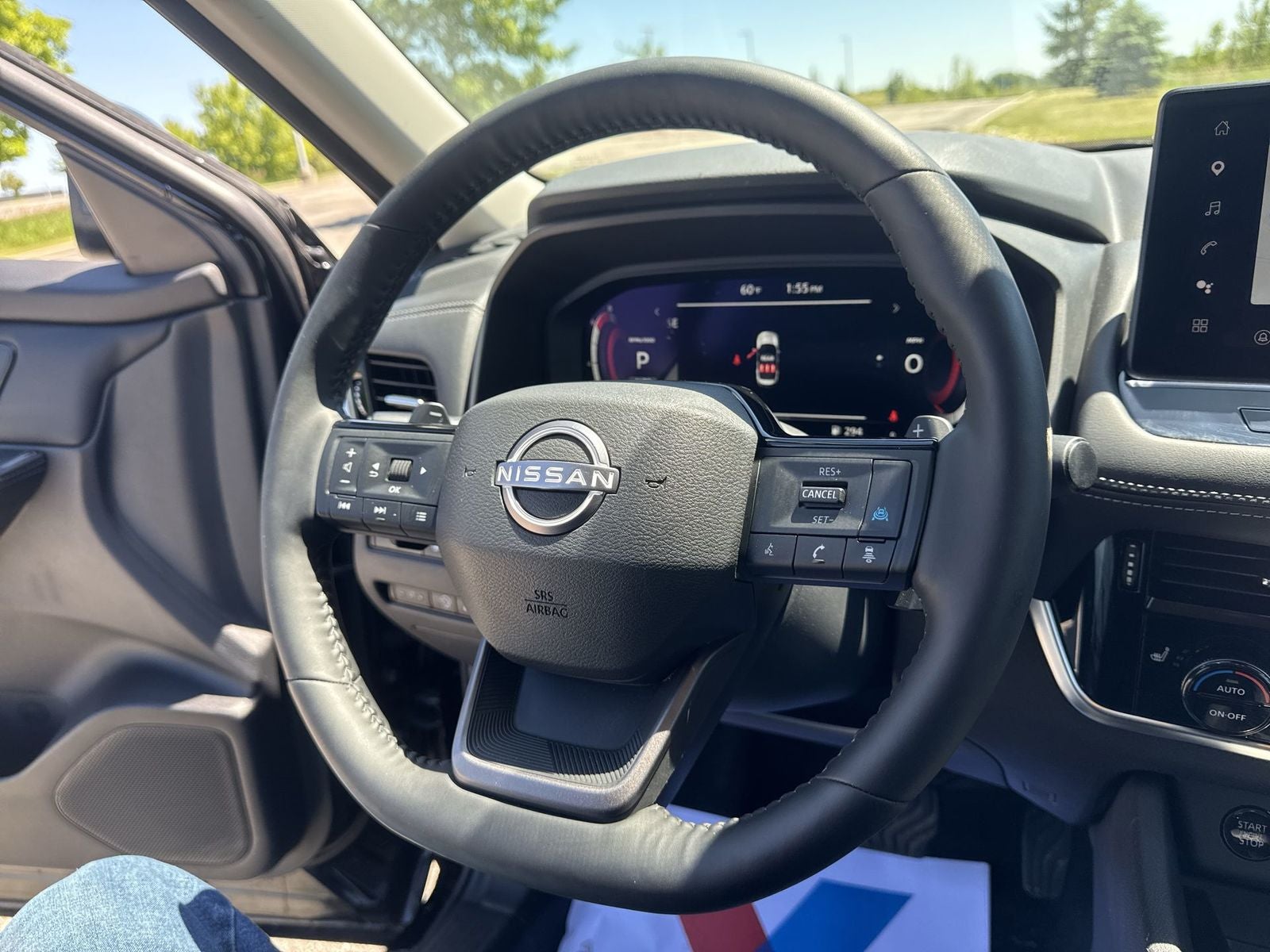 2025 Nissan Rogue SL Premium Package
