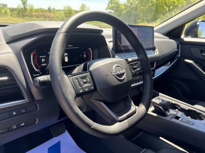 2025 Nissan Rogue SL Premium Package