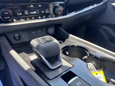 2025 Nissan Rogue SL Premium Package