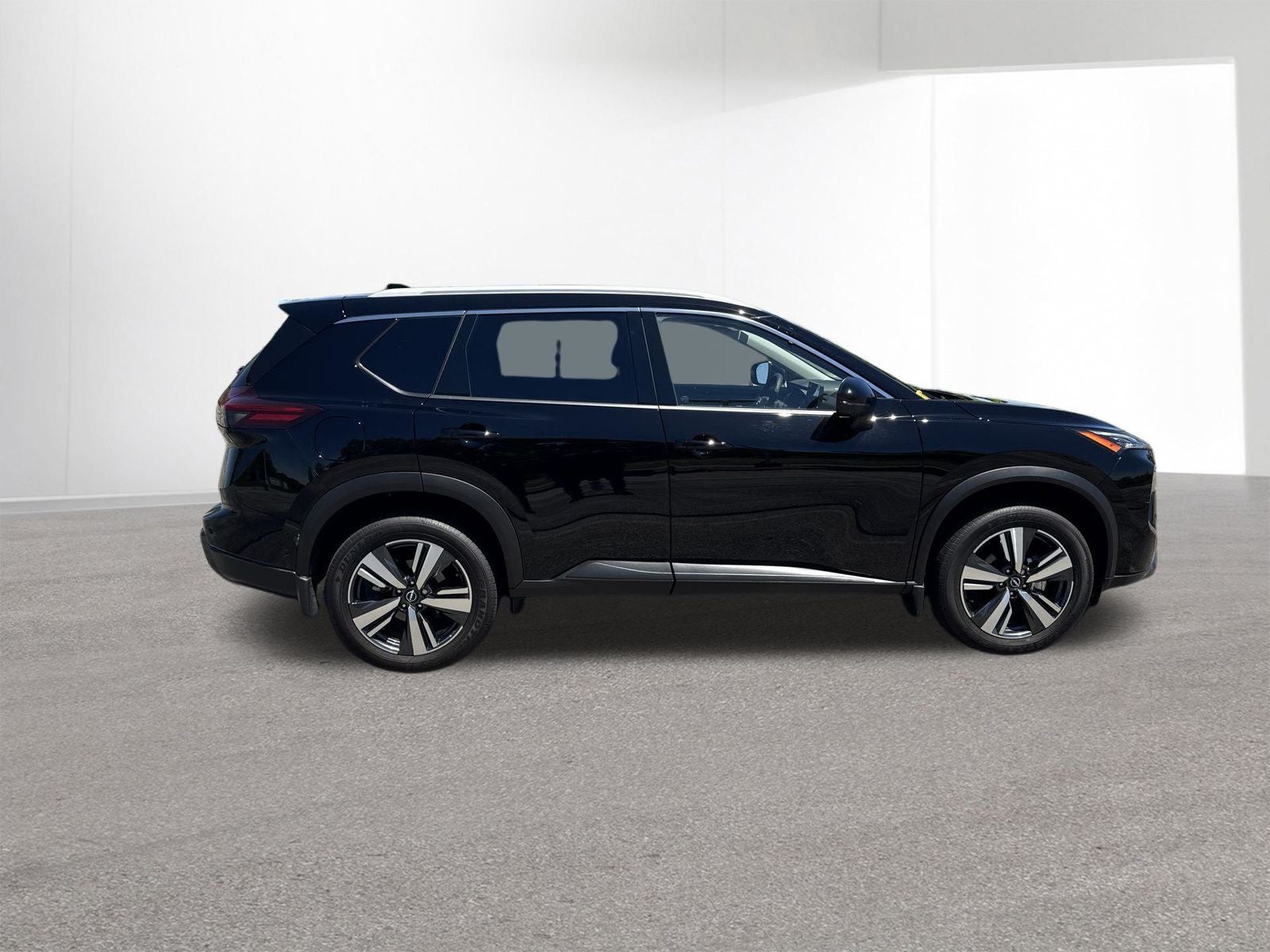 2025 Nissan Rogue SL Premium Package