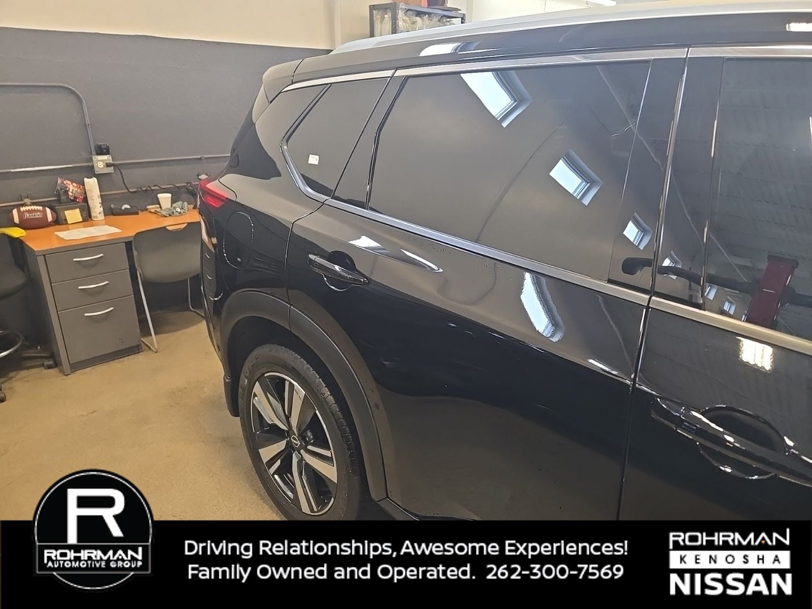 2023 Nissan Rogue SL Premium Package