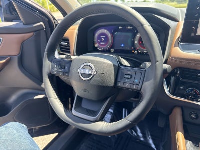 2025 Nissan Rogue Platinum