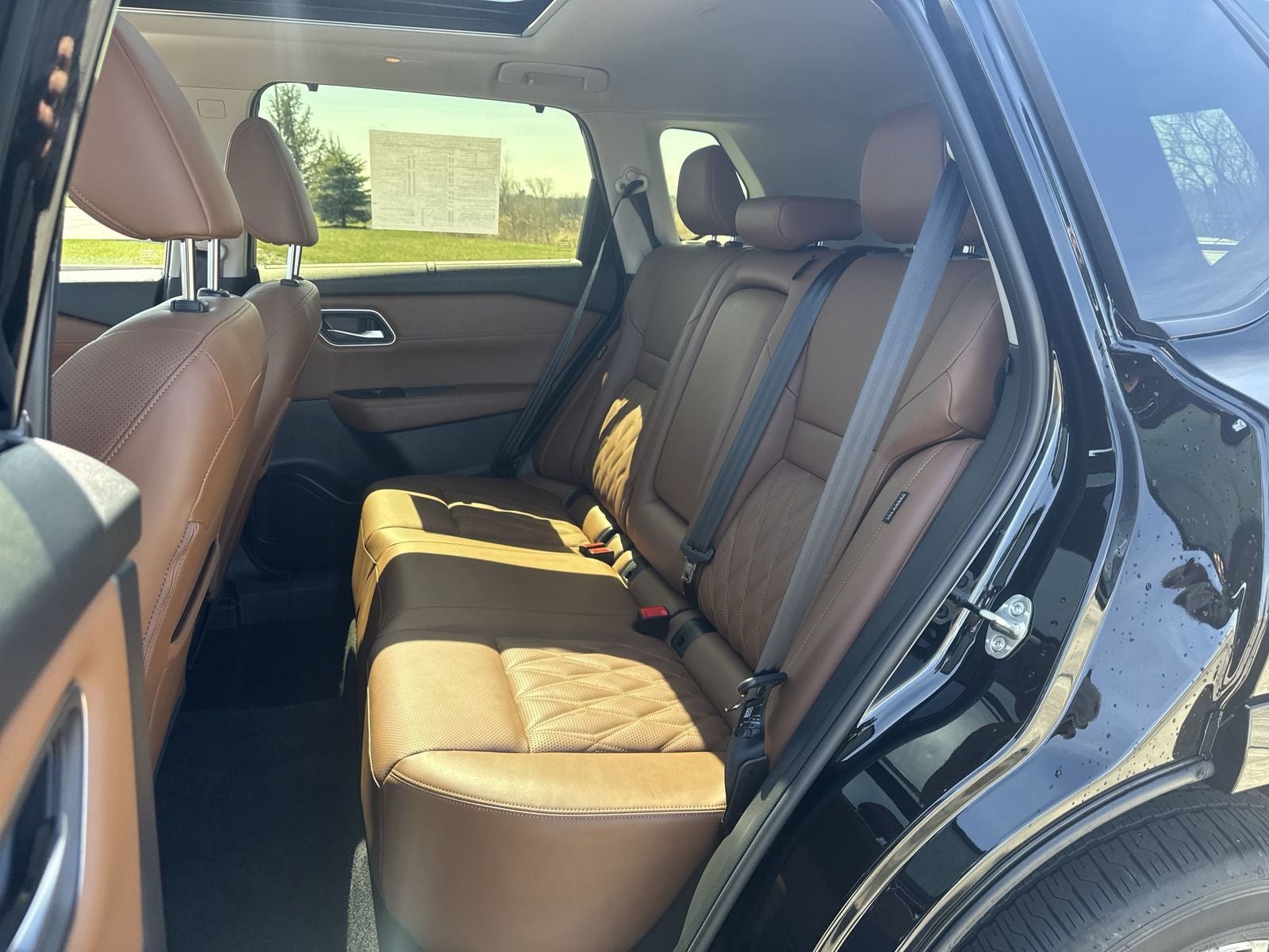 2025 Nissan Rogue Platinum